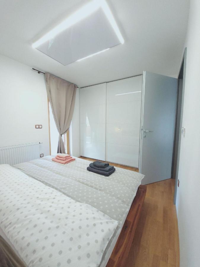 Apartma M&J Mojstrana Ngoại thất bức ảnh