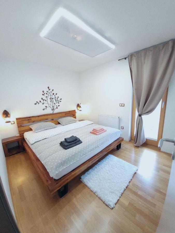 Apartma M&J Mojstrana Ngoại thất bức ảnh