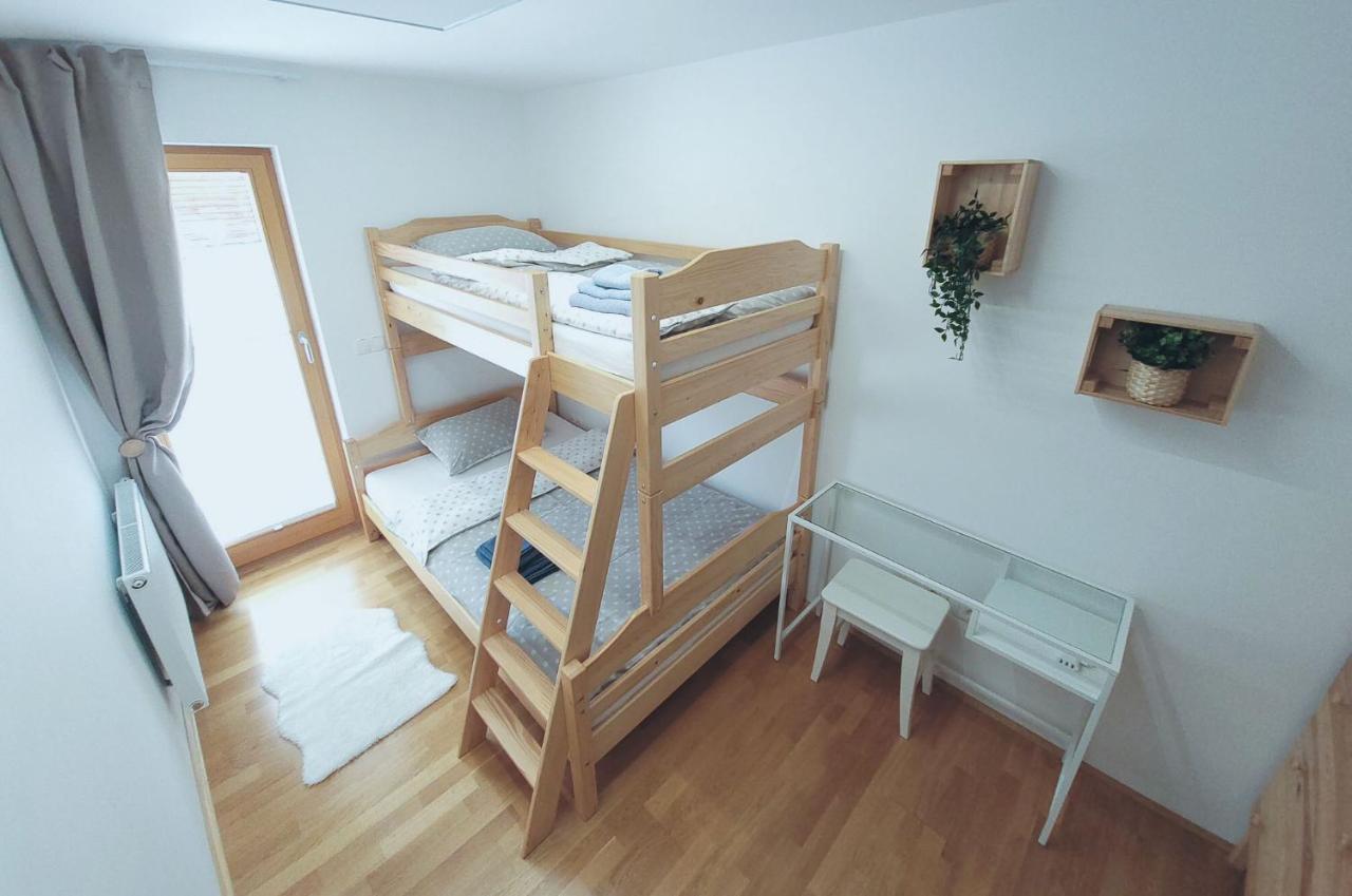 Apartma M&J Mojstrana Ngoại thất bức ảnh